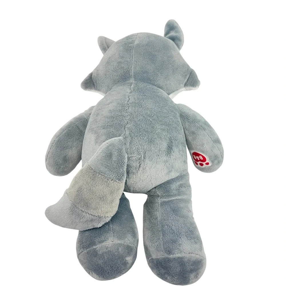 Build-a-Bear Great Wolf Lodge Oliver Raccoon Plush Gray Stuffed Animal